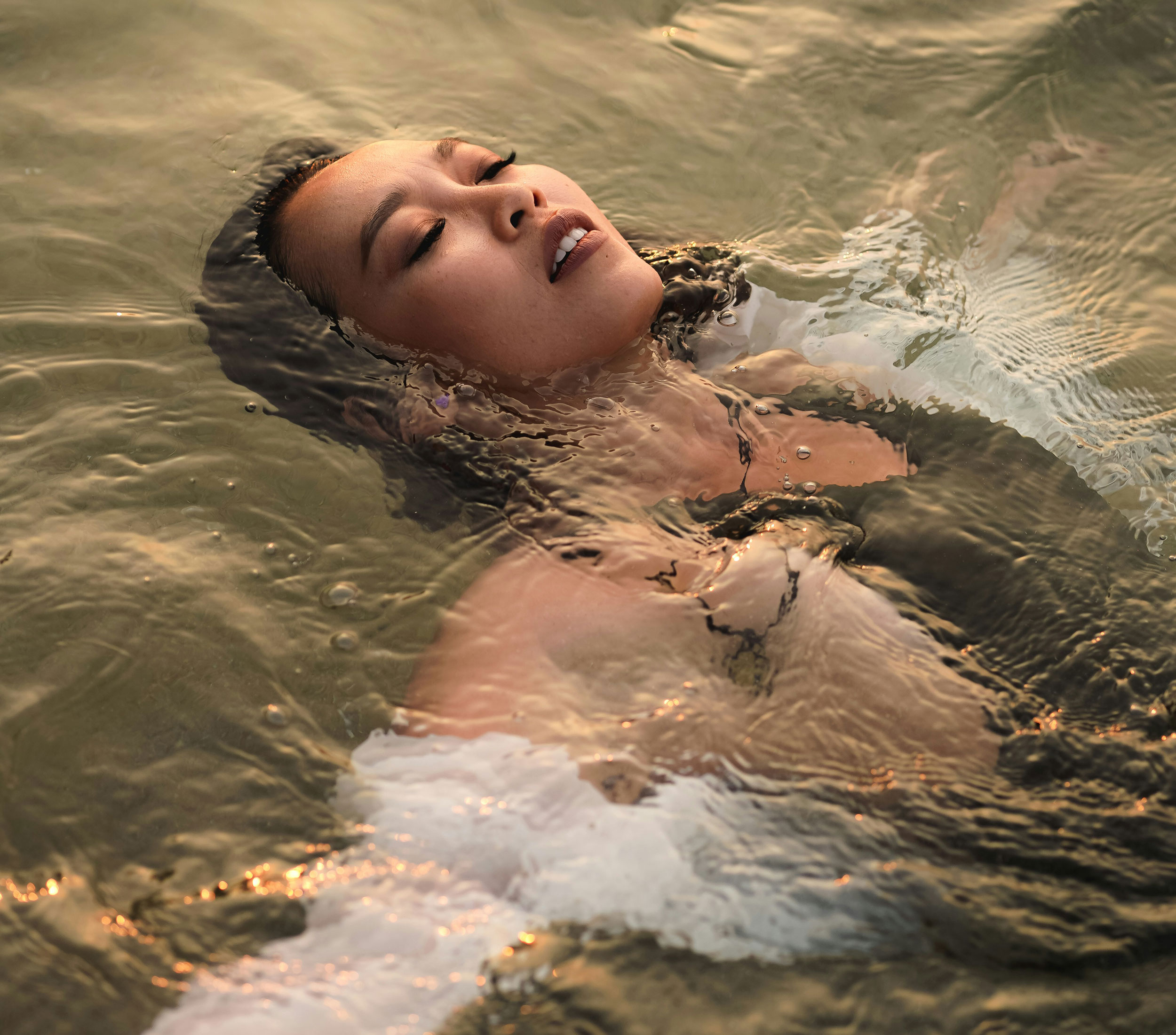 thedigitaldreem-RhduKfQxNYs-unsplash-small-2